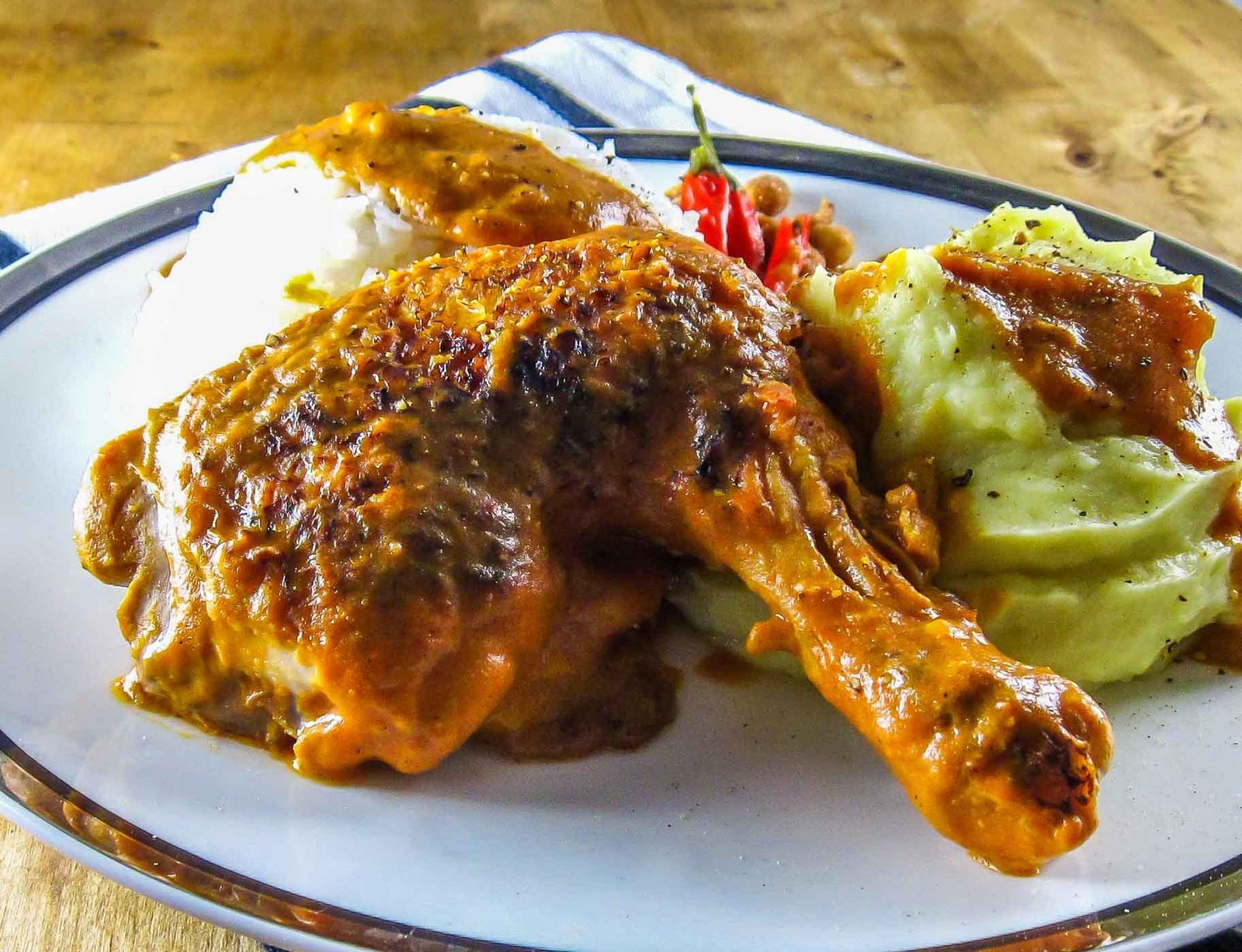 Poulet à la Moambé