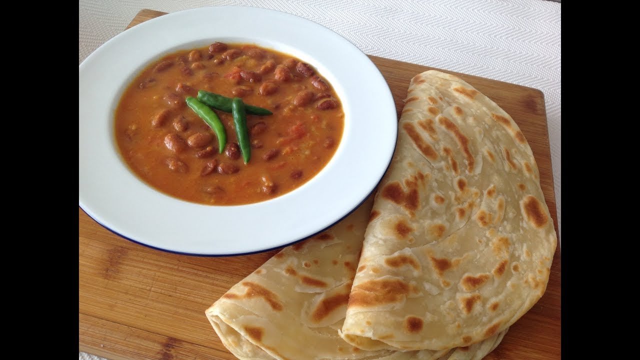 Kikomando (Beans and Chapati)